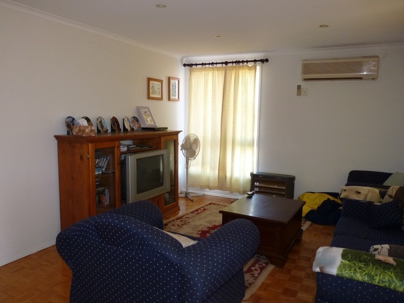 18 THOMAS STREET, Meringandan West QLD 4352