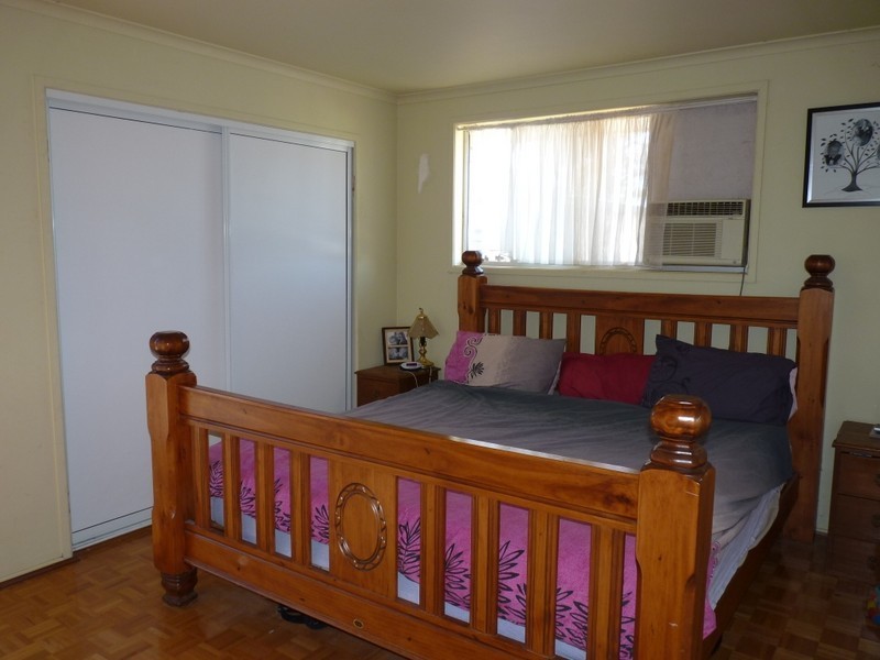 18 THOMAS STREET, Meringandan West QLD 4352