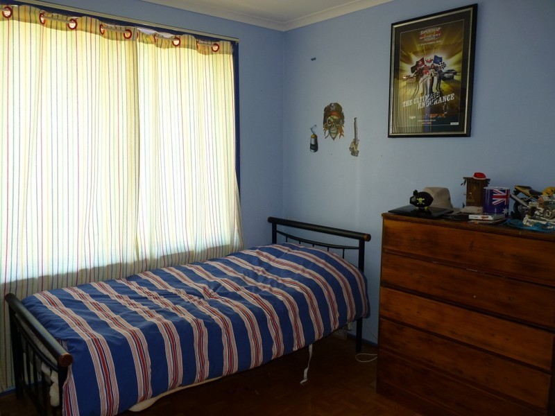 18 THOMAS STREET, Meringandan West QLD 4352