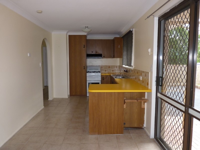 92  Proposch Street, Oakey QLD 4401