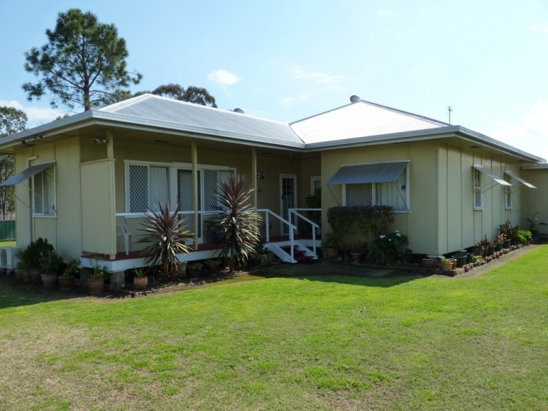 24 Cherry Street, Oakey QLD 4401
