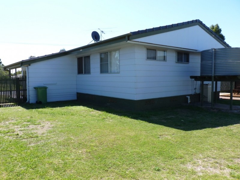 10 King Street, Oakey QLD 4401