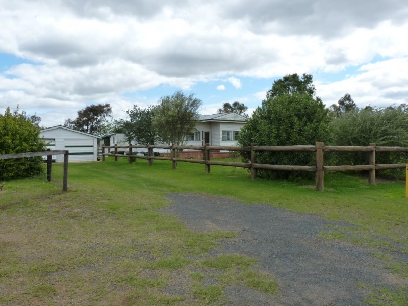 5 SPEEDS ROAD, Oakey QLD 4401