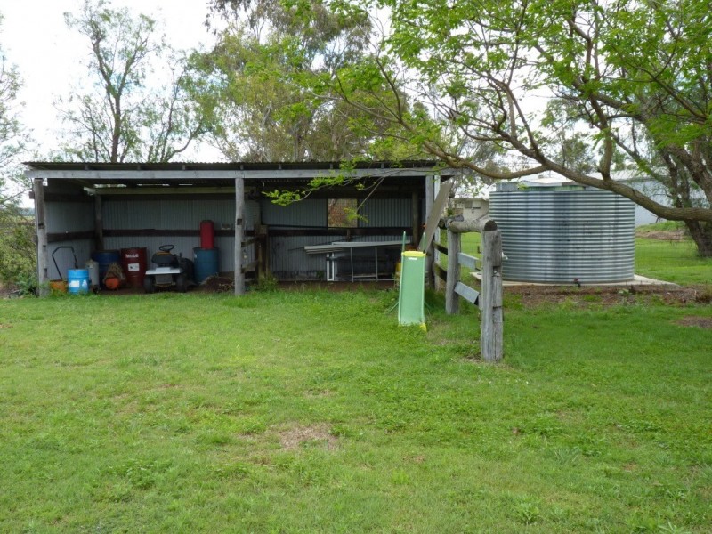 5 SPEEDS ROAD, Oakey QLD 4401