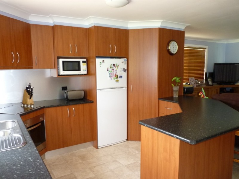 19 Progress Street, Quinalow QLD 4403