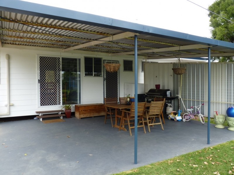 19 Progress Street, Quinalow QLD 4403