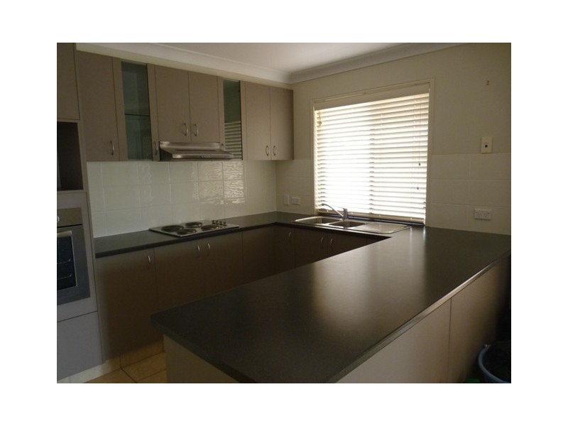 23 Berghofer Drive, Oakey QLD 4401