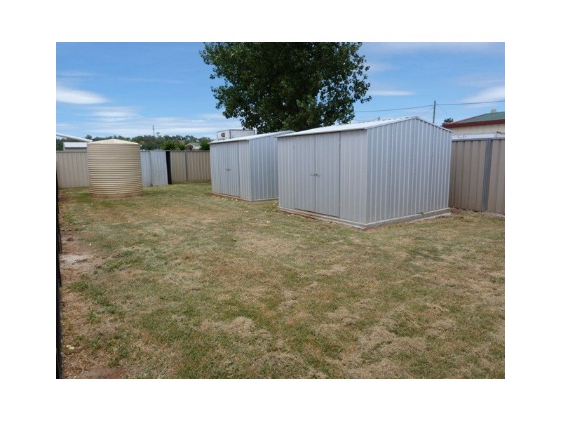 23 Berghofer Drive, Oakey QLD 4401