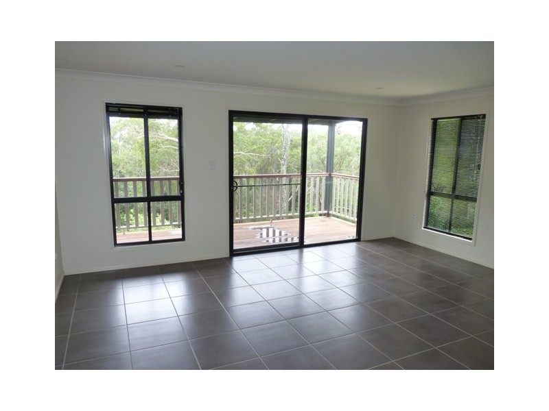 10 Jackson Close, Highfields QLD 4352