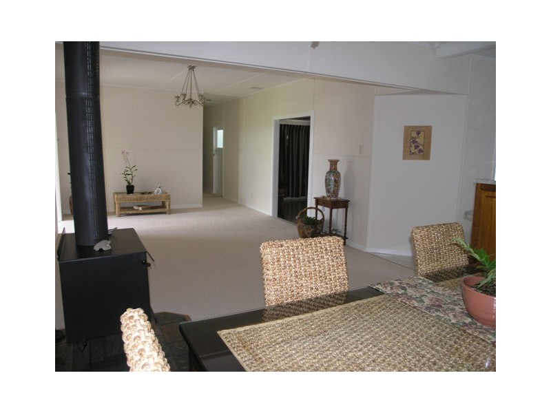 42 Toowoomba Road, Oakey QLD 4401