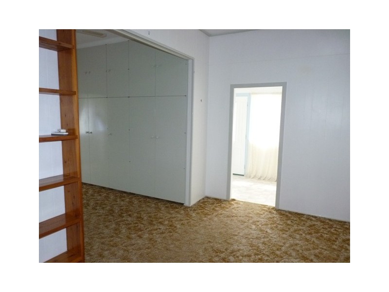 64 Geraghty Street, Cecil Plains QLD 4407