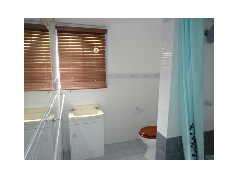 64 Geraghty Street, Cecil Plains QLD 4407