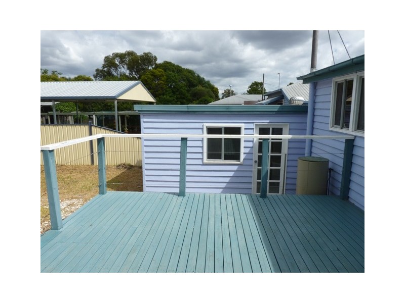 64 Geraghty Street, Cecil Plains QLD 4407