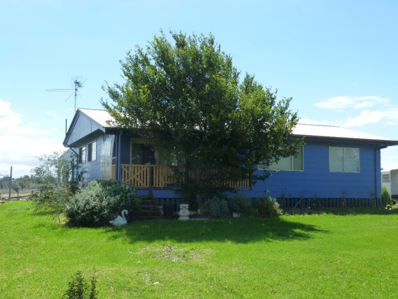 15 LOUTTIT CT, Gowrie Mountain QLD 4350