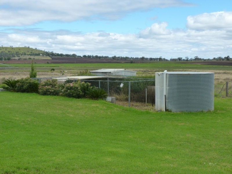 15 LOUTTIT CT, Gowrie Mountain QLD 4350