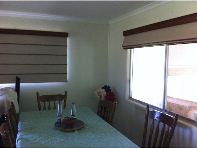 15 LOUTTIT CT, Gowrie Mountain QLD 4350