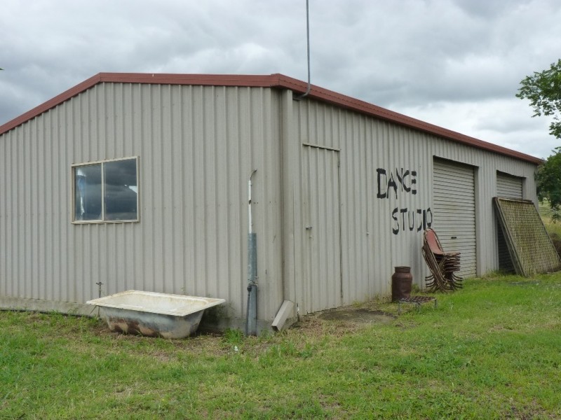 15 LOUTTIT CT, Gowrie Mountain QLD 4350