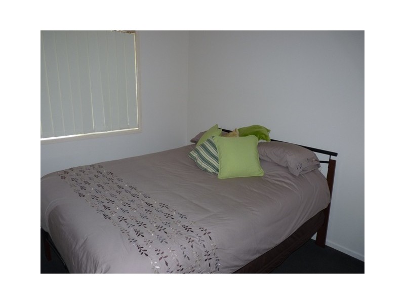 4 Cuttaburra Crescent, Glenvale QLD 4350