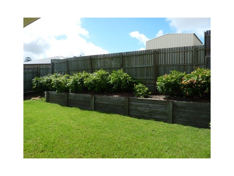 4 Cuttaburra Crescent, Glenvale QLD 4350