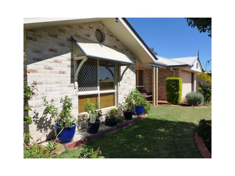 22 Weise Street, Oakey QLD 4401