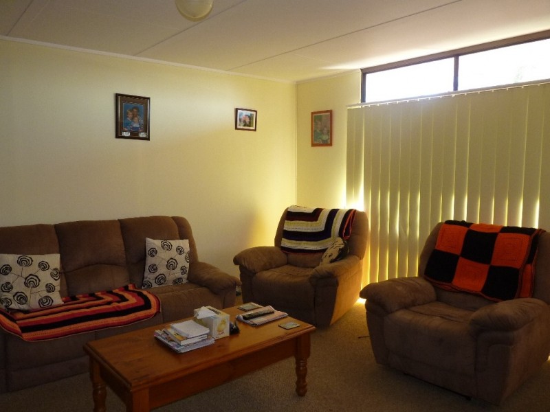 4 Bauer Street, Oakey QLD 4401