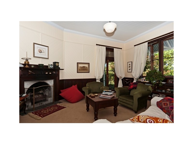 937 Cambooya Felton Road, Cambooya QLD 4358