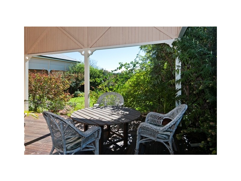 937 Cambooya Felton Road, Cambooya QLD 4358