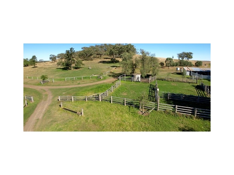 937 Cambooya Felton Road, Cambooya QLD 4358