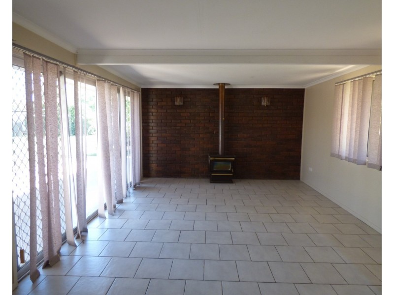 18 Andrew Street, St George QLD 4487