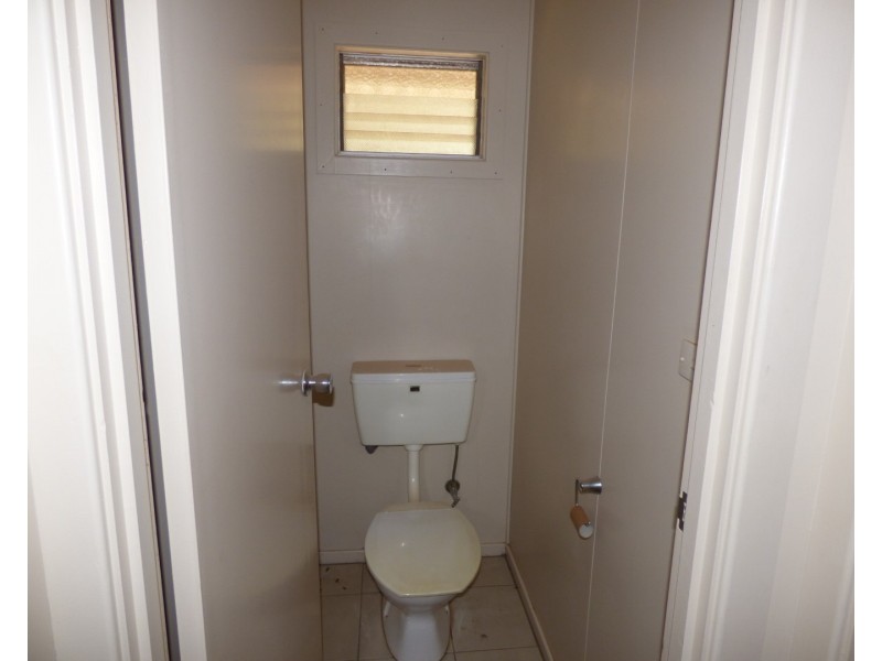 18 Andrew Street, St George QLD 4487