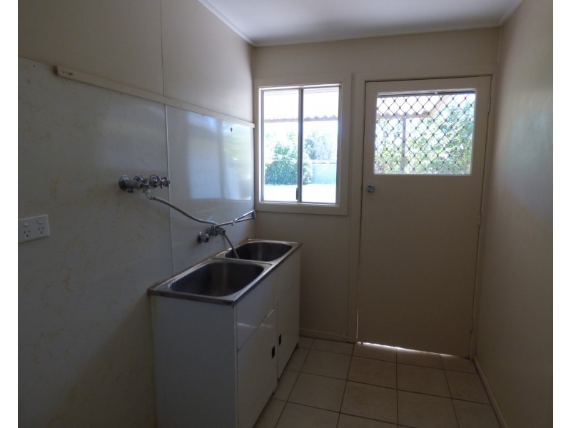 18 Andrew Street, St George QLD 4487