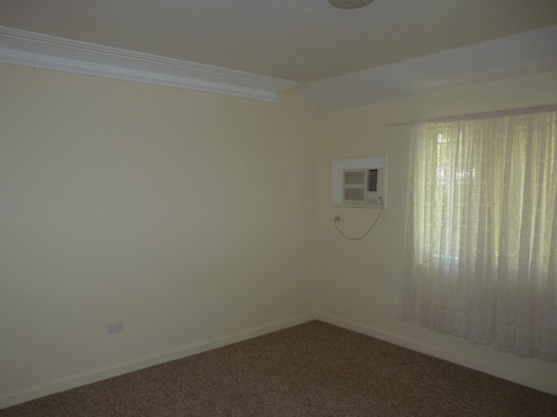 18 Howe Street, St George QLD 4487