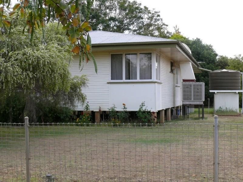 7 Anne Street, St George QLD 4487