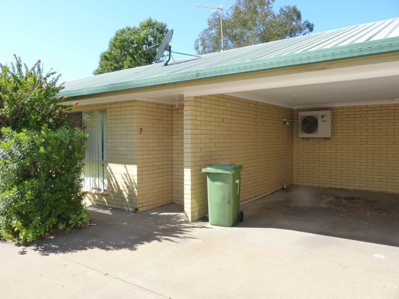 7/61 Scott Street, St George QLD 4487