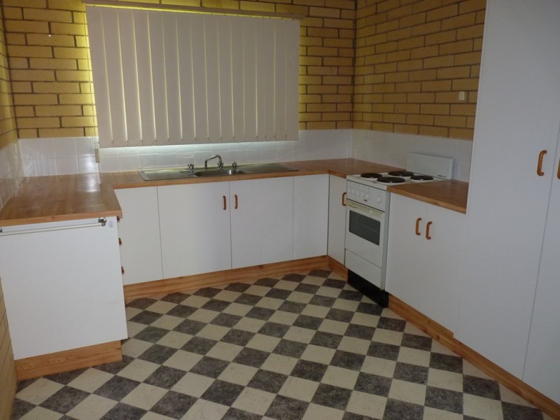 7/61 Scott Street, St George QLD 4487