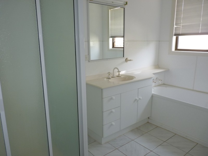 156 St Georges Terrace, St George QLD 4487