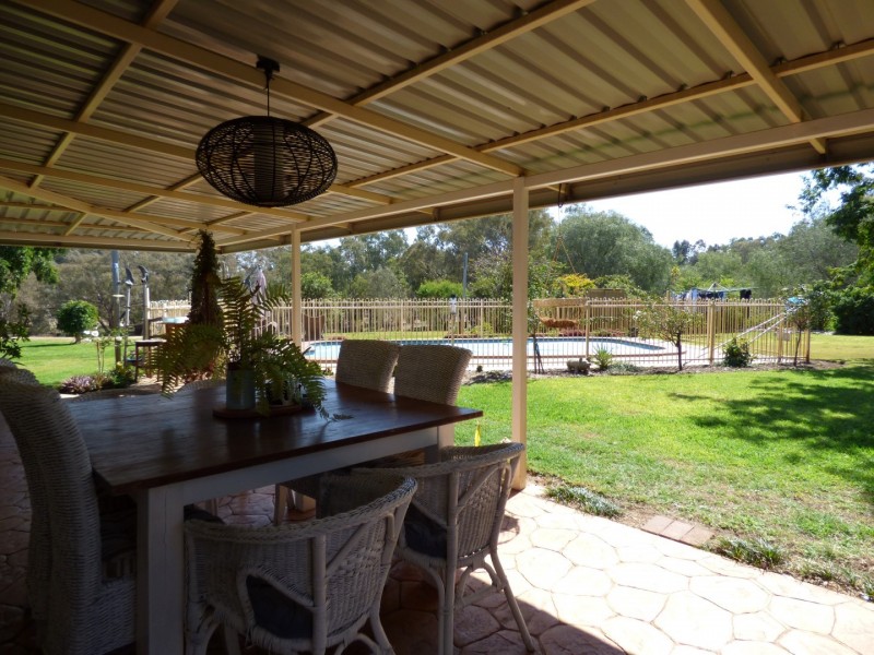 “Aqua Downs” Carnarvon Highway, St George QLD 4487