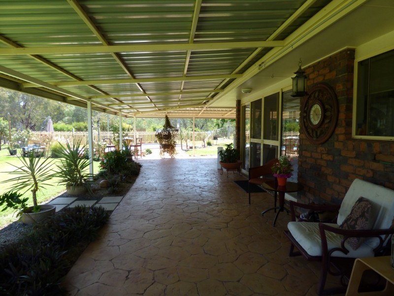 “Aqua Downs” Carnarvon Highway, St George QLD 4487