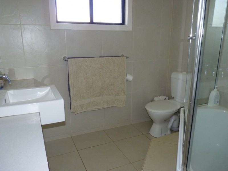 180 St Georges Terrace, St George QLD 4487