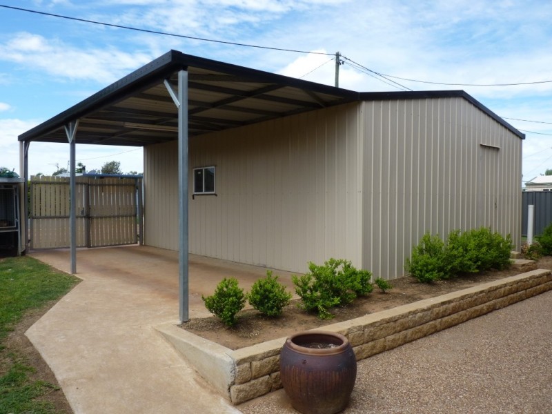 180 St Georges Terrace, St George QLD 4487