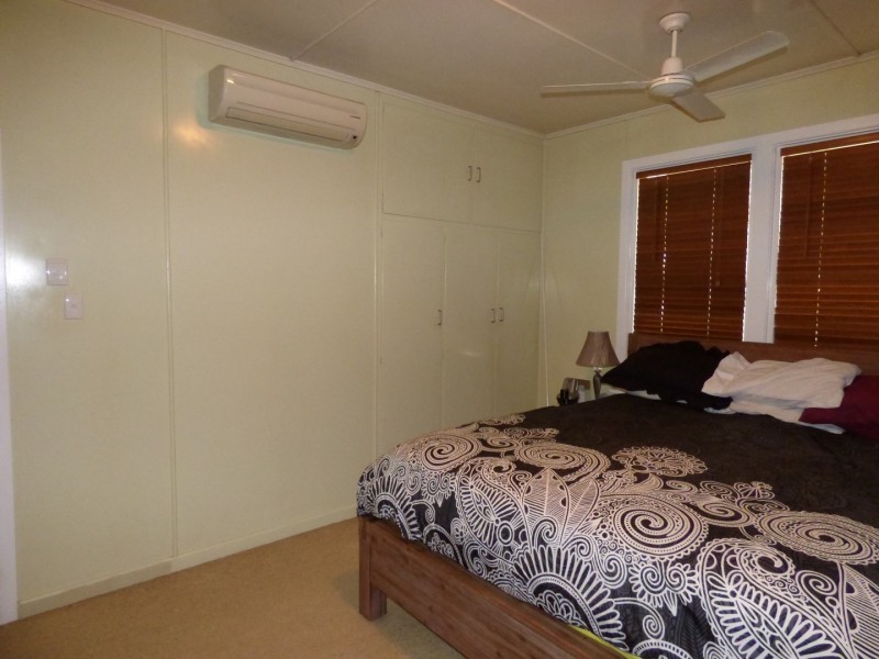 55 Grey Street, St George QLD 4487