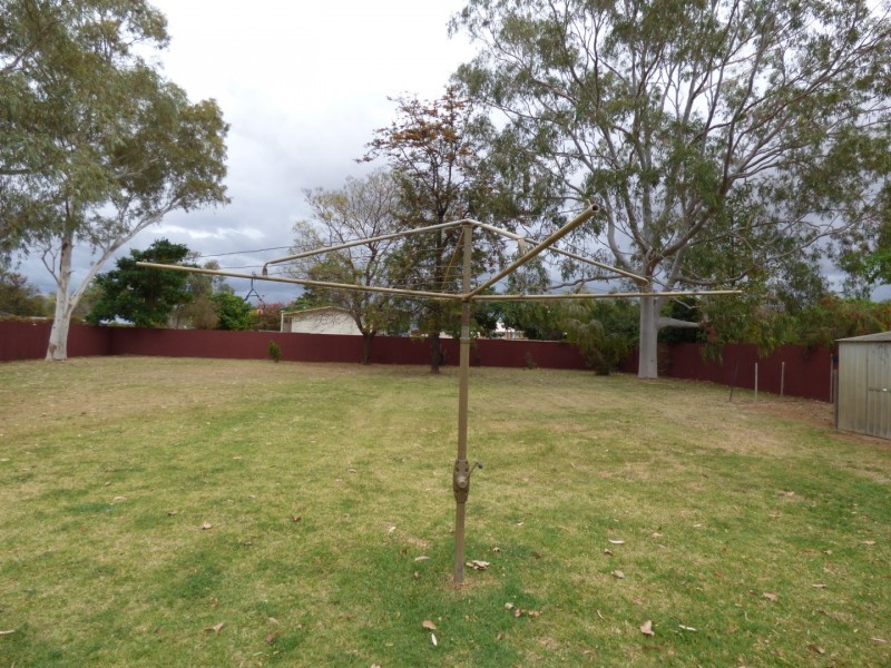 86 Barlee Street, St George QLD 4487