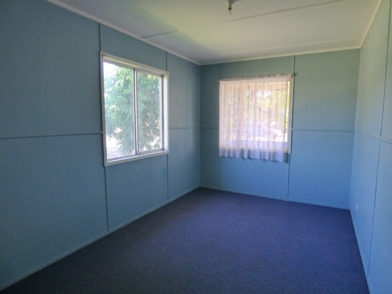 10 Alfred Street, St George QLD 4487