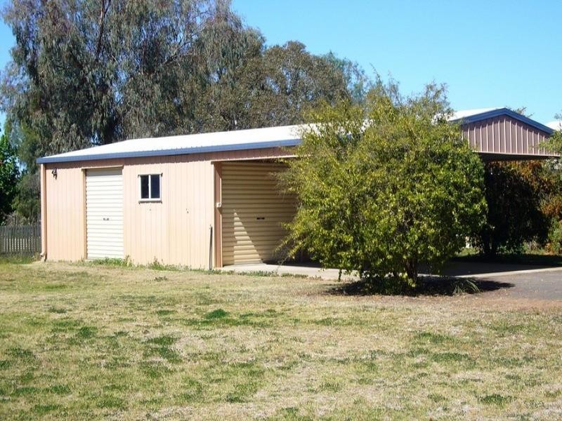 252 Alfred Street, St George QLD 4487