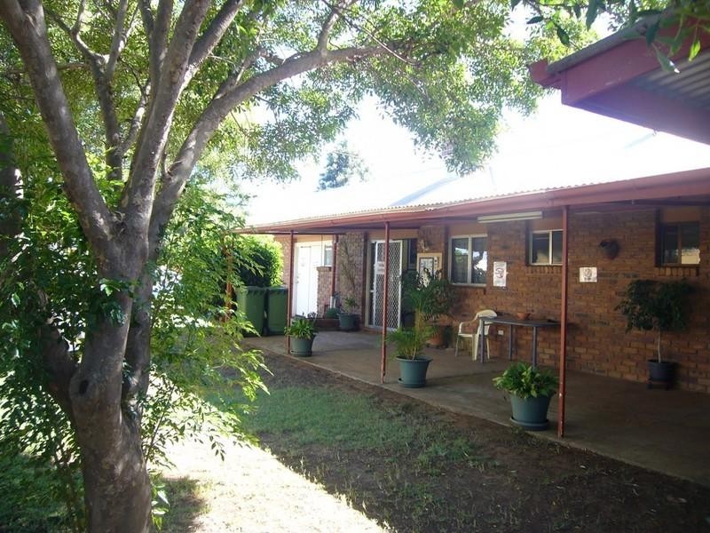 136 Victoria Street, St George QLD 4487