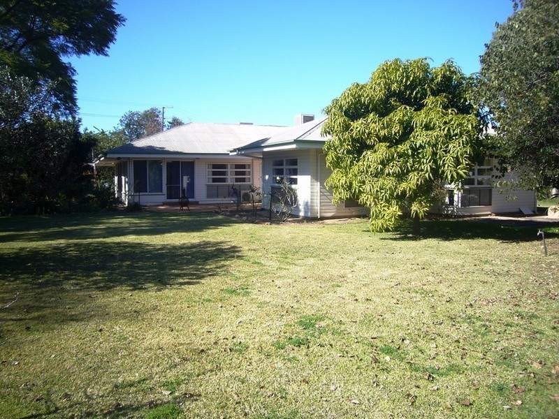 2 St Georges Terrace, St George QLD 4487