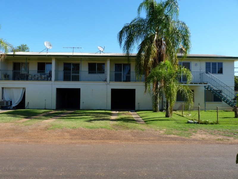 18 Alfred Street, St George QLD 4487