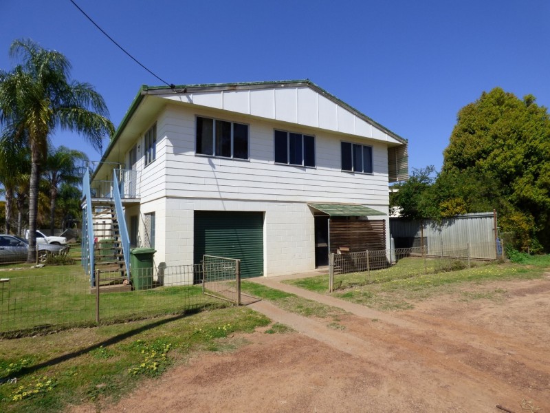 18 Alfred Street, St George QLD 4487