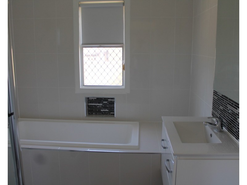 43 BARLEE STREET, St George QLD 4487