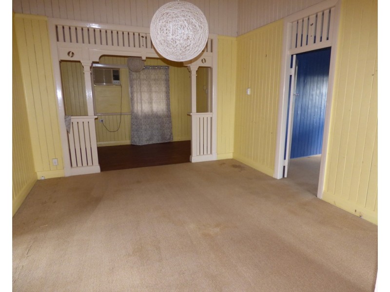 82 Alfred Street, St George QLD 4487